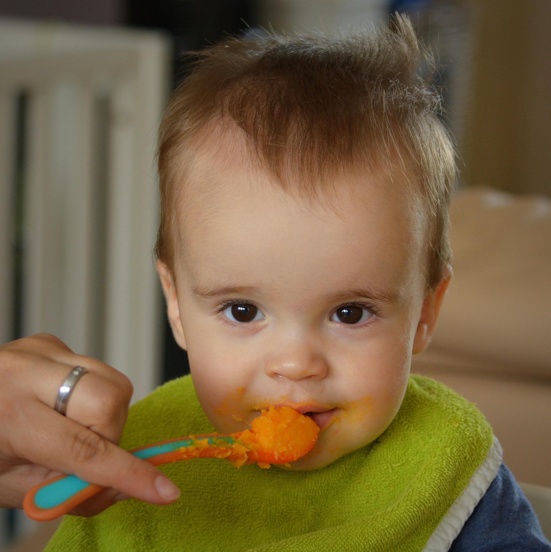 Bébé à 3 mois : langage, motricité, alimentation