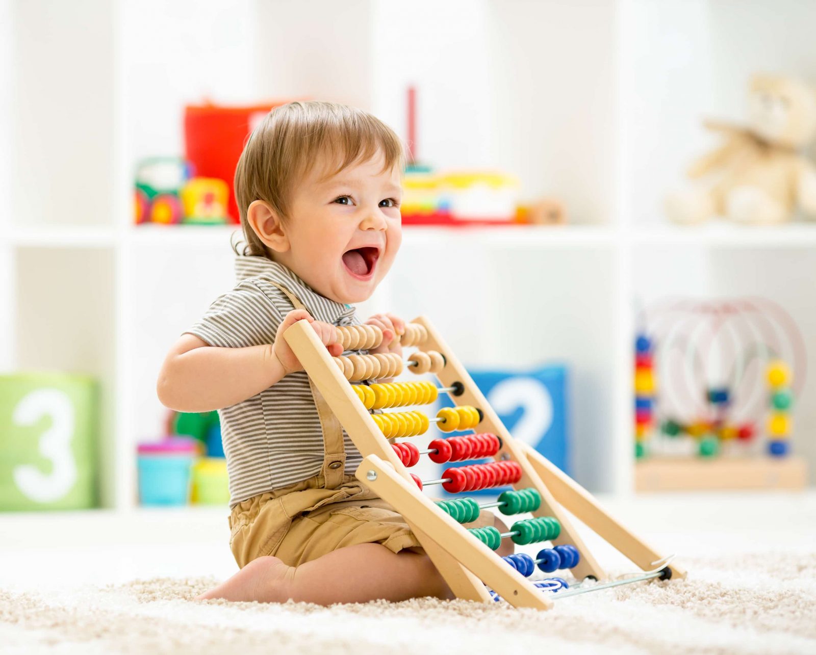 Jouer avec les enfants de 1 à 2 ans ! - Internet of Good Things